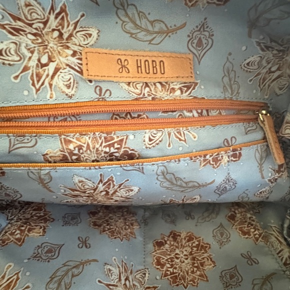 Hobo Black Distressed Leather Shoulder Bag – Brass-Tone Hardware - Picture 5 of 9